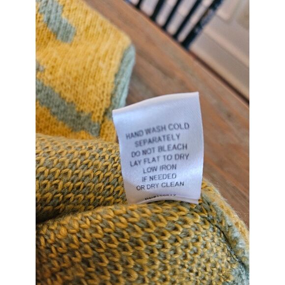 Smiley Face green & yellow sweater - altar'd state size L - Picture 5 of 6